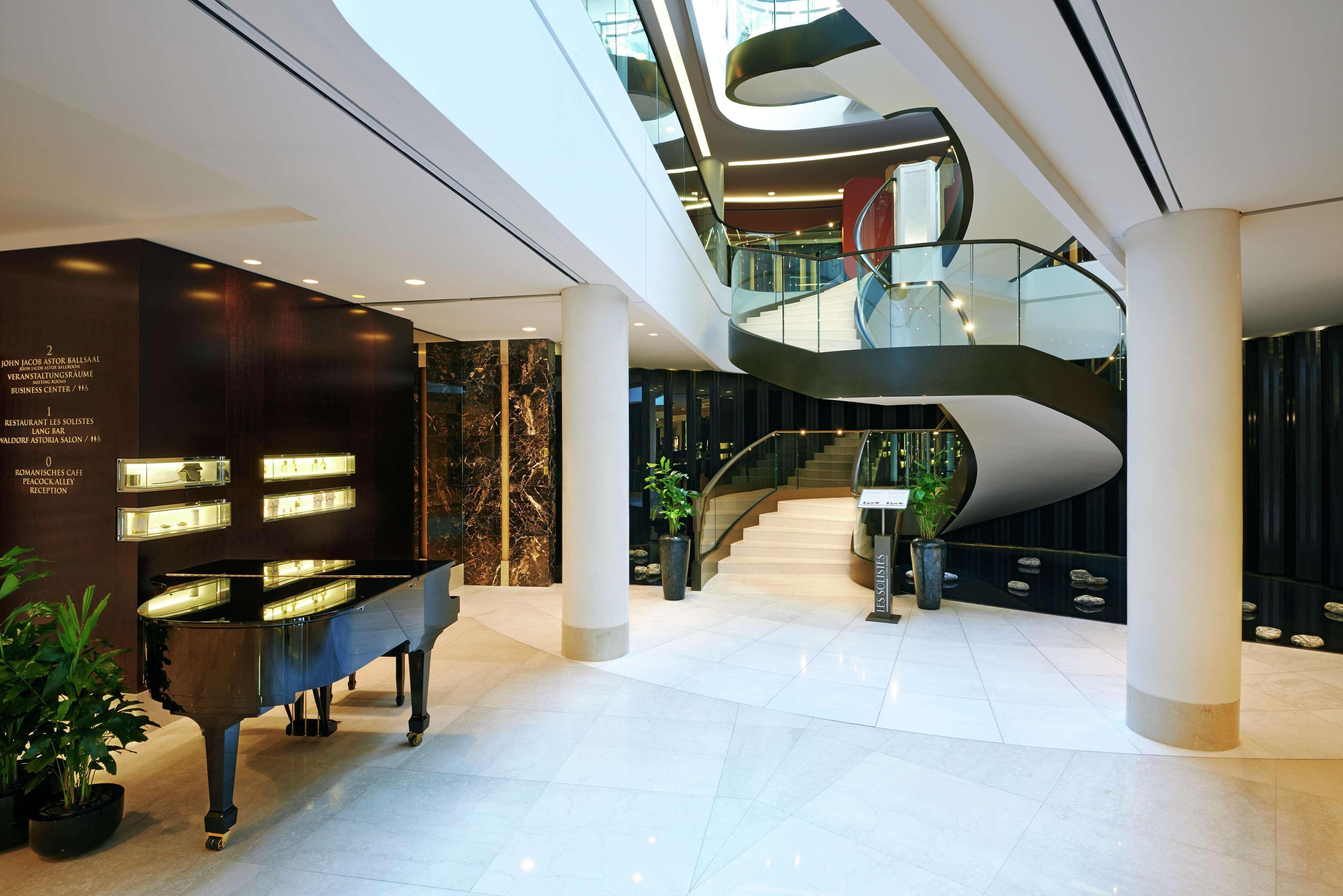 Waldorf Astoria Berlin Hotel Bagian luar foto