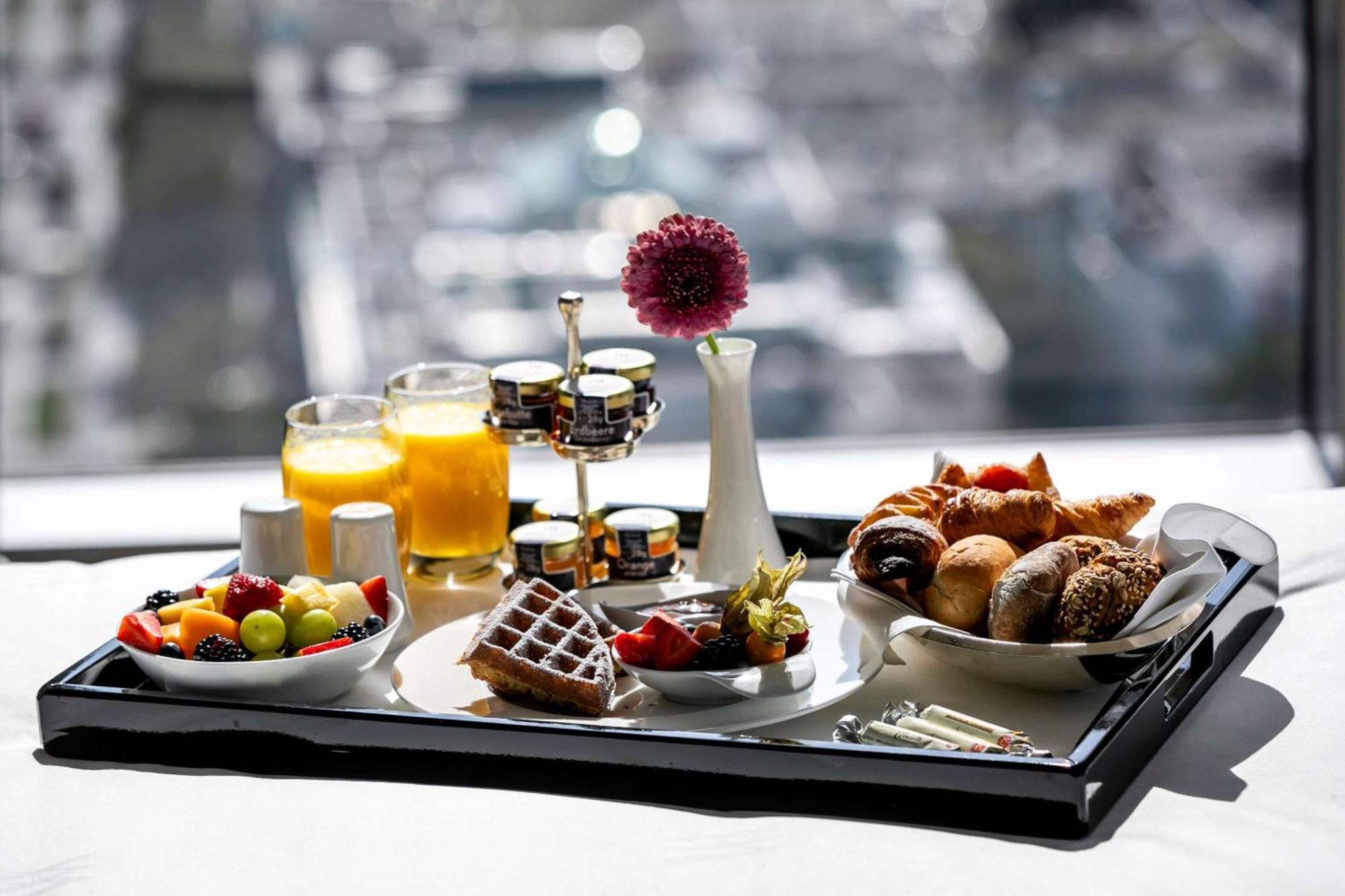 Waldorf Astoria Berlin Hotel Bagian luar foto